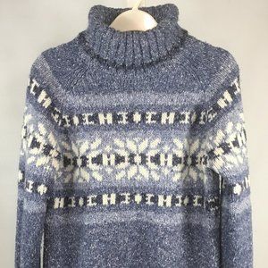 Cozy Winter Turtleneck  (nearly new)